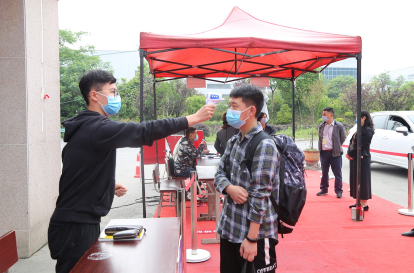 1593483375874043585.png QQ截图20200630101254.png