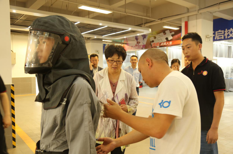 QQ截图20200702103400.png