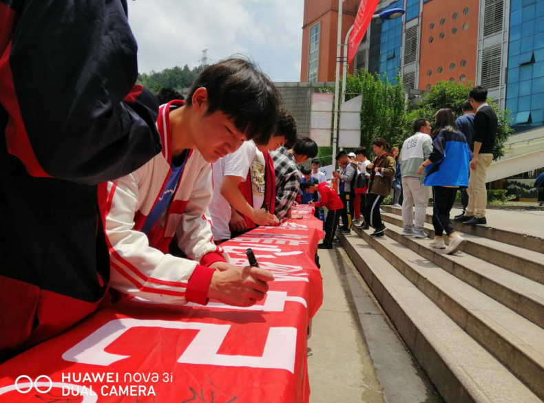 1593659649546069788.png QQ截图20200702111147.png