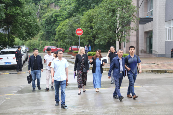 1594000221092004246.png QQ截图20200706094716.png