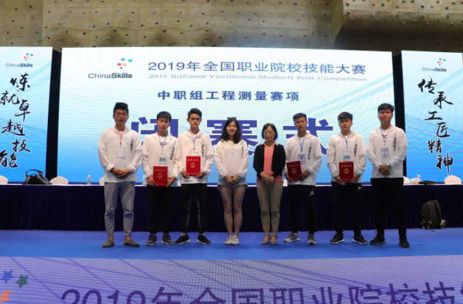 1594001579405082851.png QQ截图20200706100919.png
