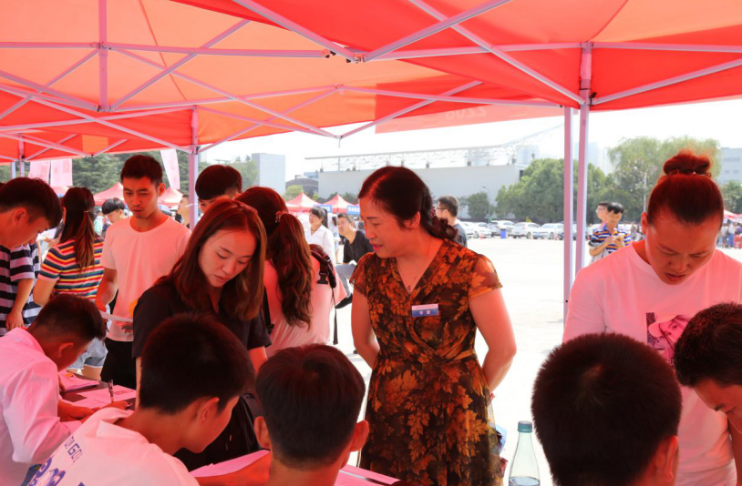1594004159077092176.png QQ截图20200706104915.png