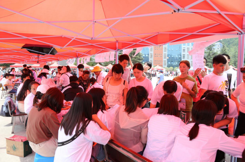 1594004171561086277.png QQ截图20200706104904.png