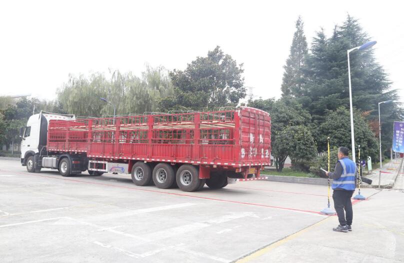 QQ截图20201027133011.jpg