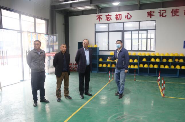 1605765192861033342.jpg QQ截图20201119135427.jpg