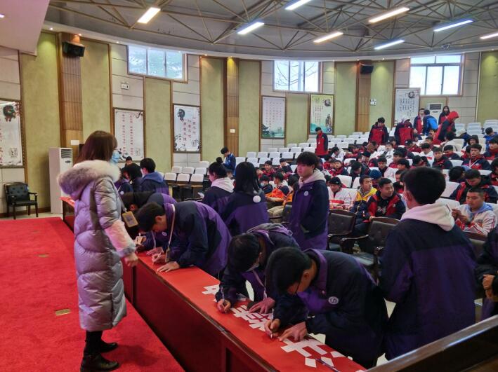QQ截图20201203130448.jpg
